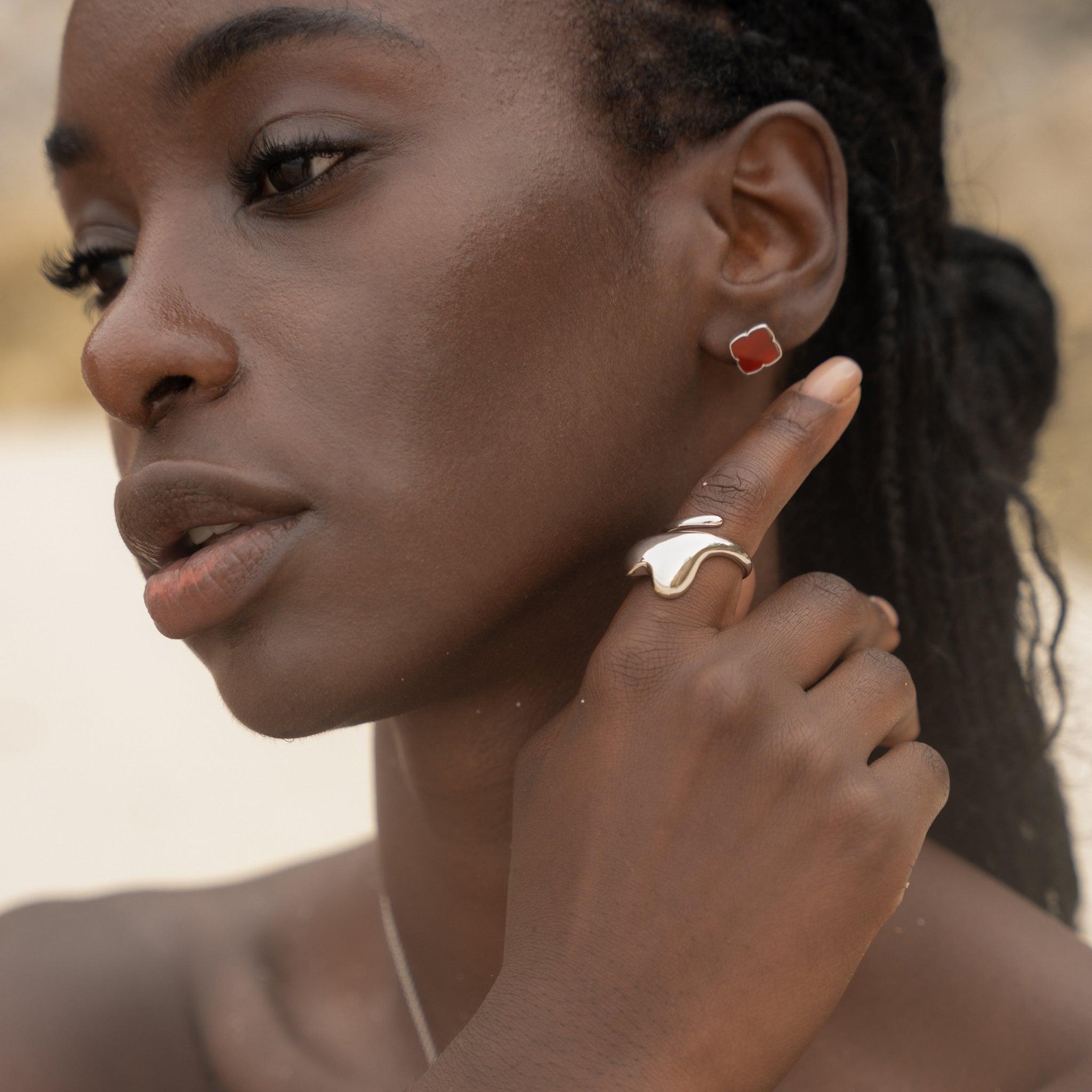 Amaya Ruby-oorbellen 2