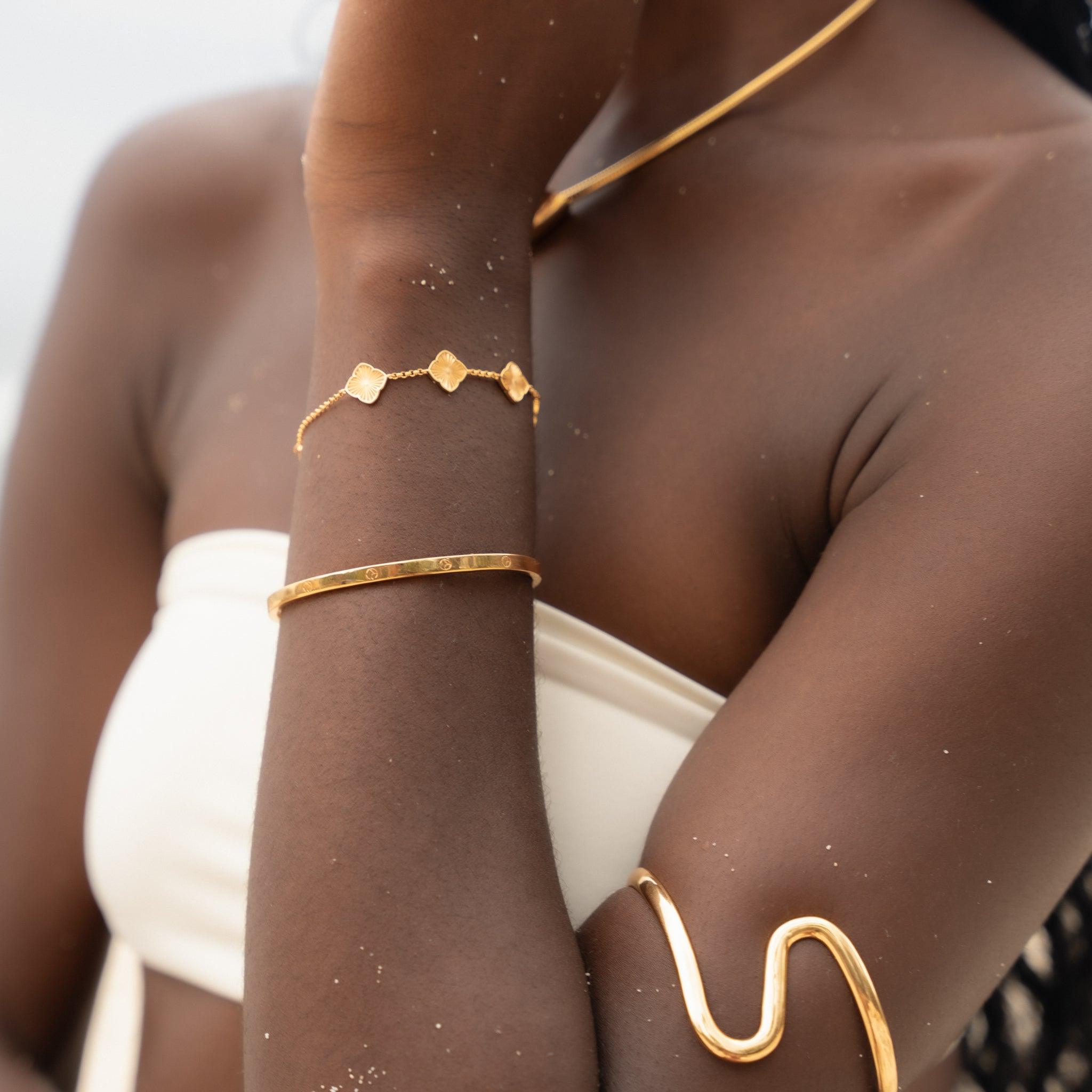 Nua-armband 1
