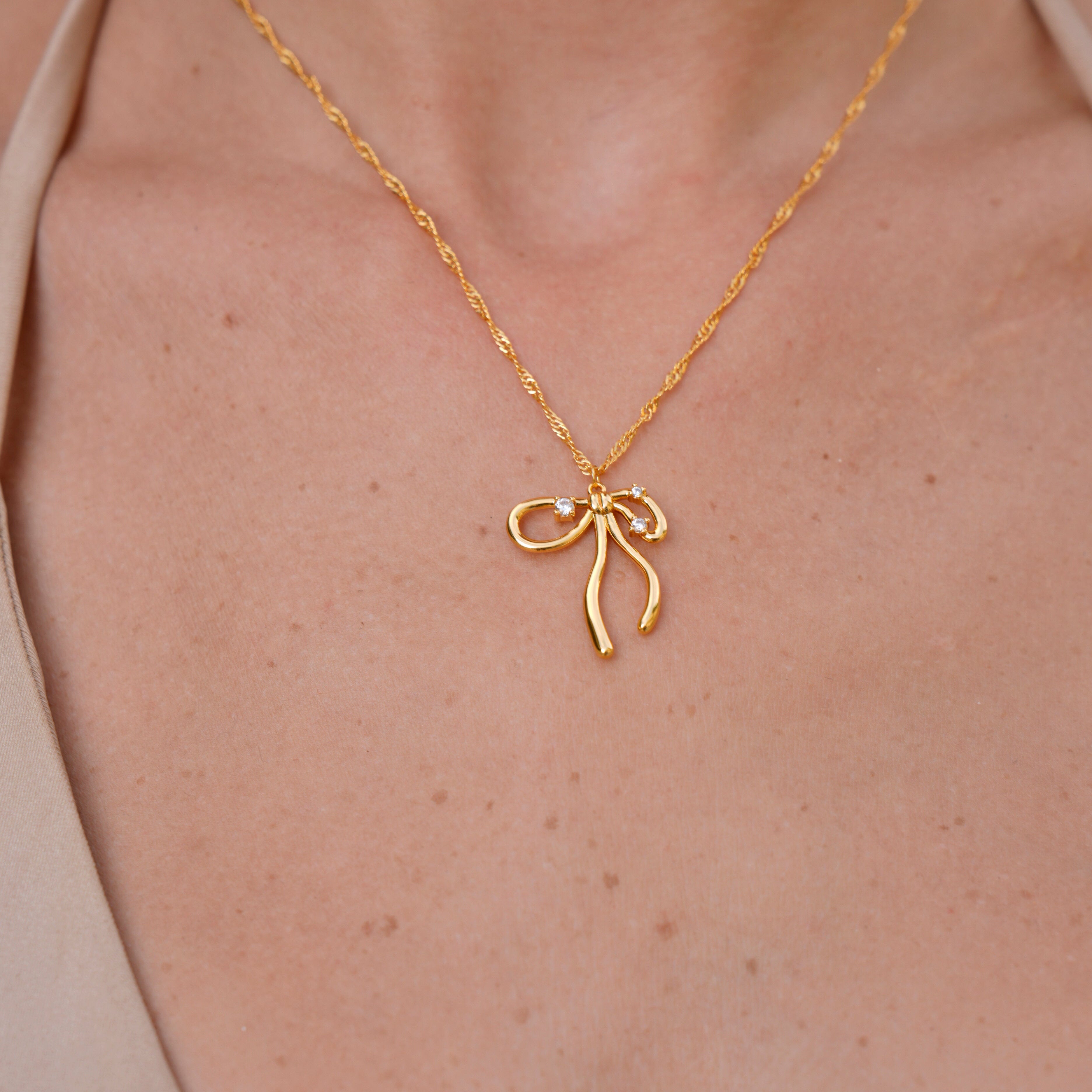 Aine Bow-ketting 4
